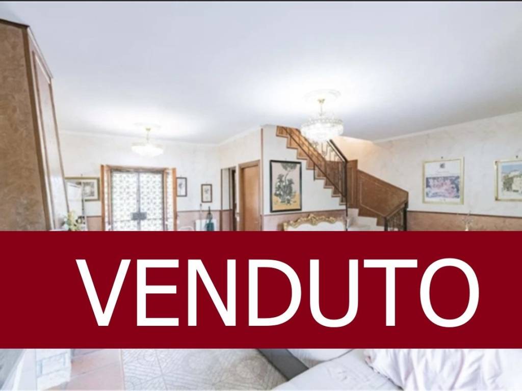 casa indipendente in vendita a Trezzano sul Naviglio
