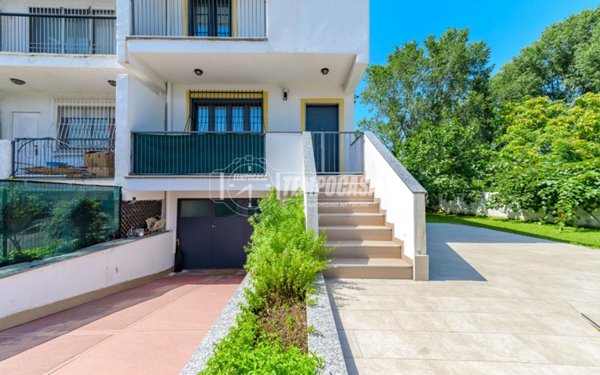 casa indipendente in vendita a Trezzano sul Naviglio