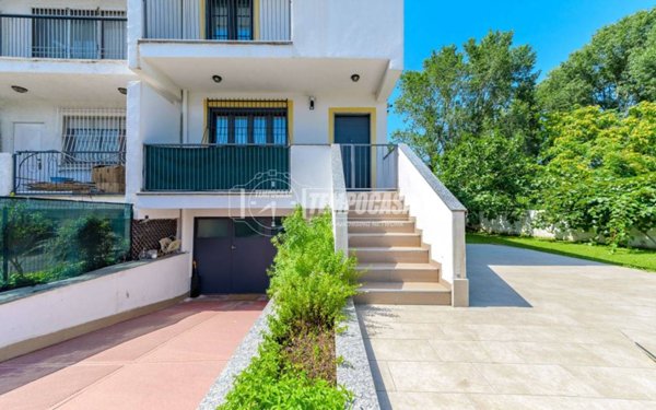 casa indipendente in vendita a Trezzano sul Naviglio