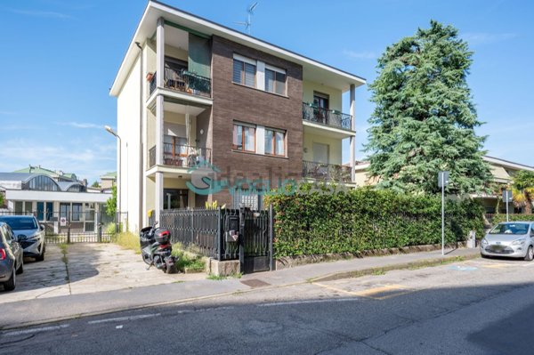 appartamento in vendita a Trezzano sul Naviglio