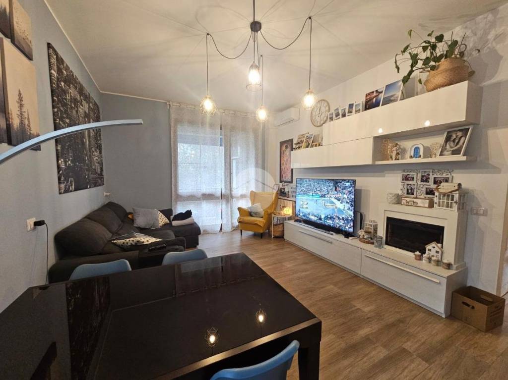 appartamento in vendita a Trezzano sul Naviglio
