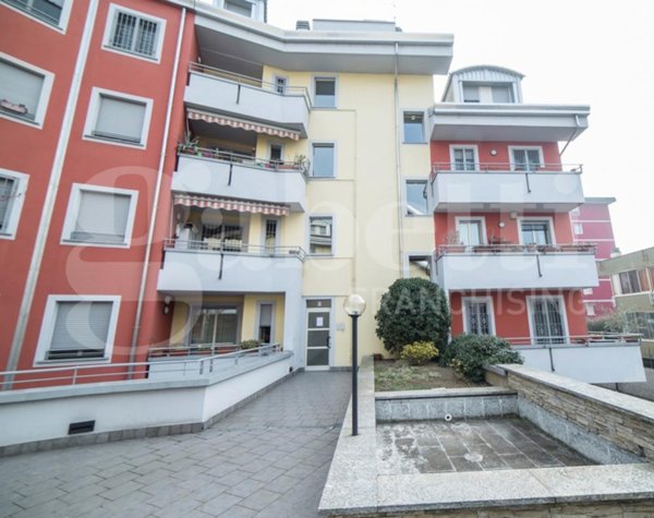 appartamento in vendita a Trezzano sul Naviglio