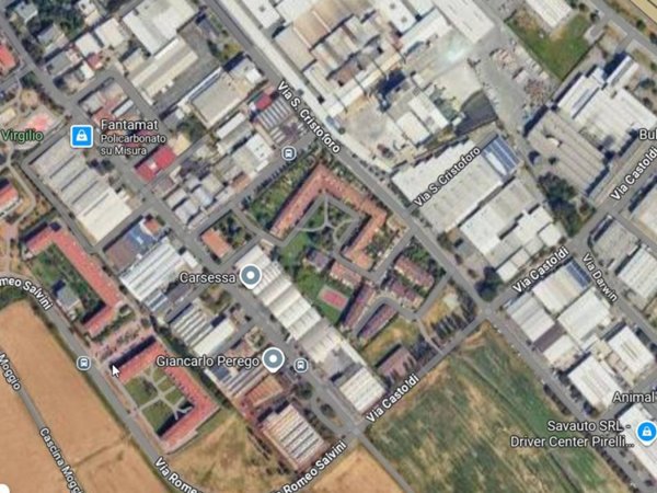 negozio in vendita a Trezzano sul Naviglio