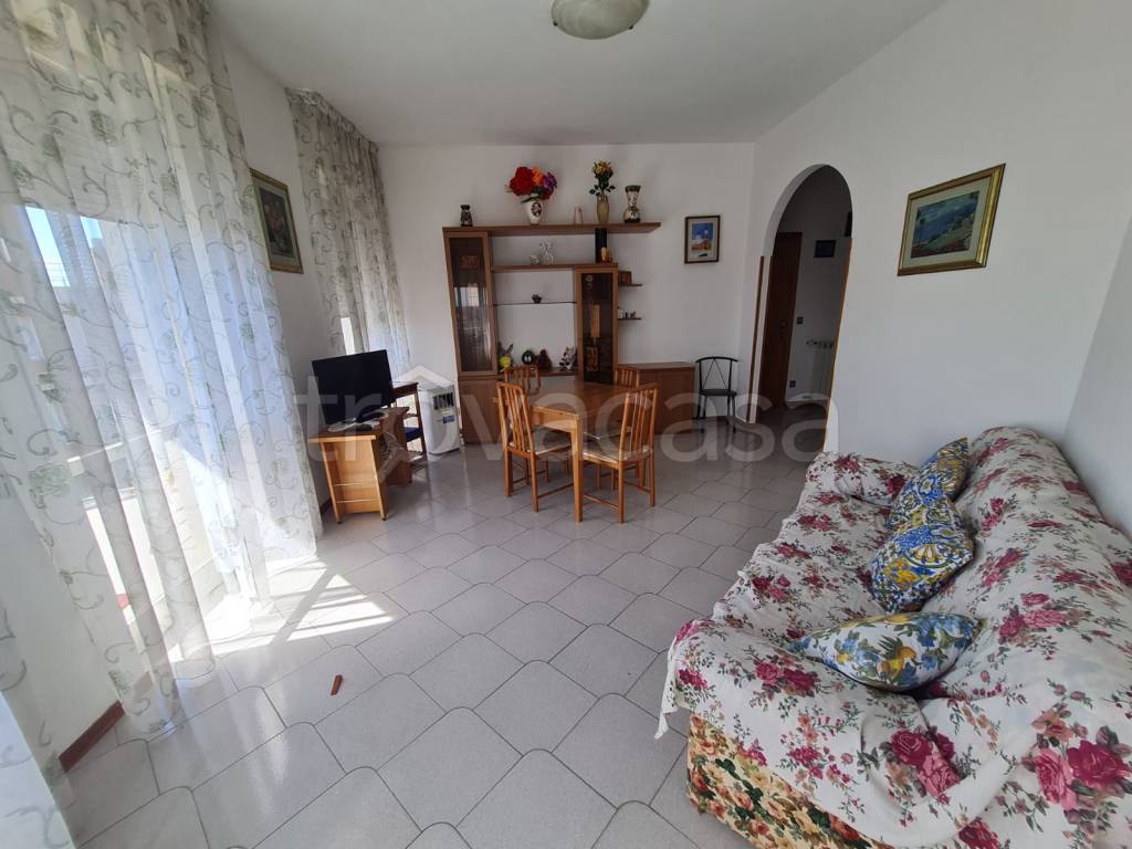 appartamento in vendita a Trezzano sul Naviglio