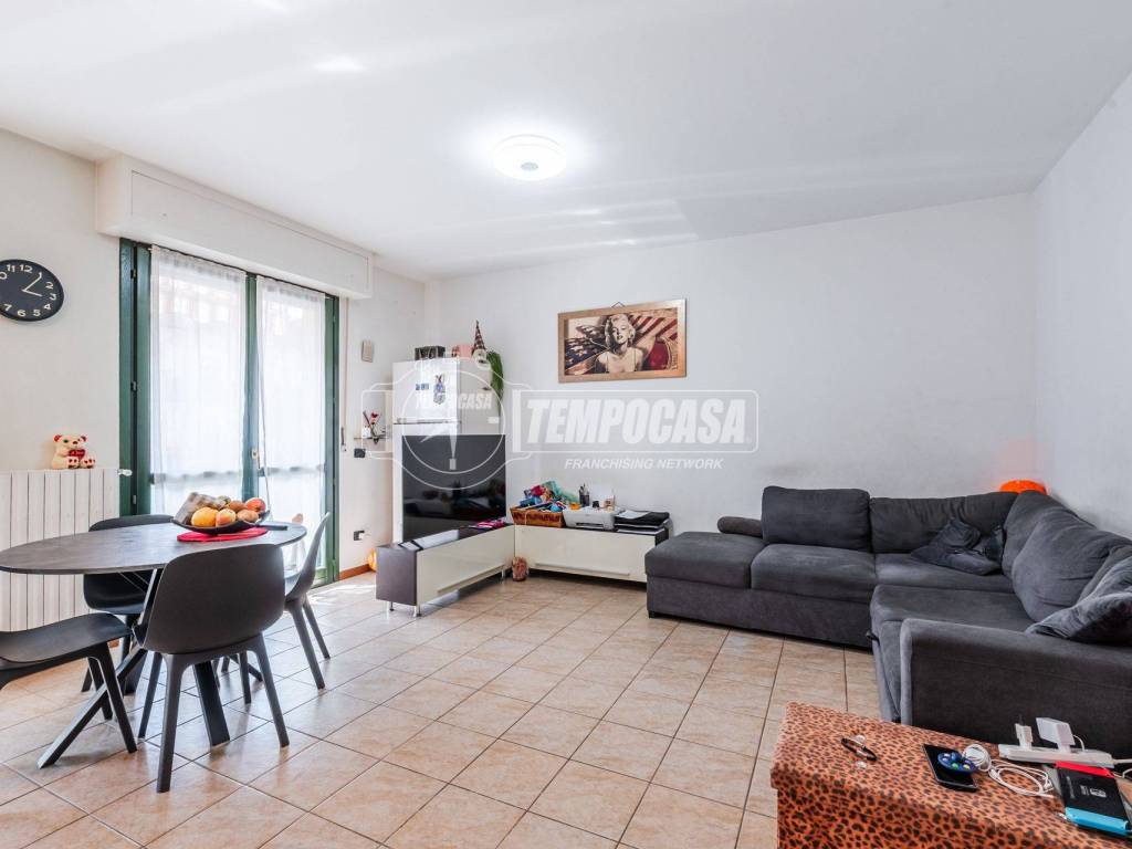 appartamento in vendita a Trezzano sul Naviglio