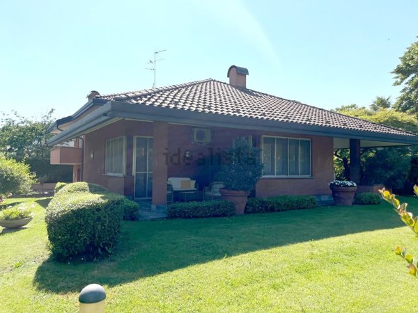 casa indipendente in vendita a Trezzano sul Naviglio