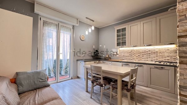 appartamento in vendita a Trezzano sul Naviglio