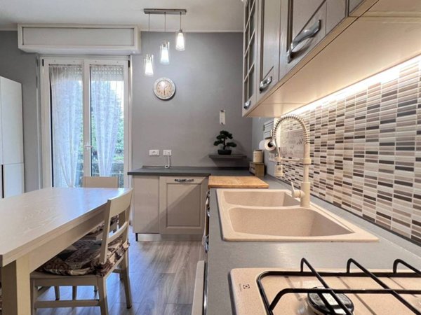 appartamento in vendita a Trezzano sul Naviglio