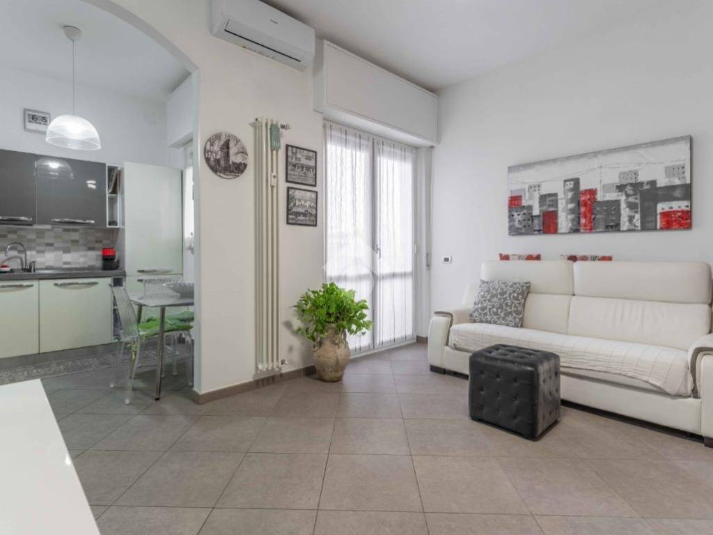 appartamento in vendita a Trezzano sul Naviglio