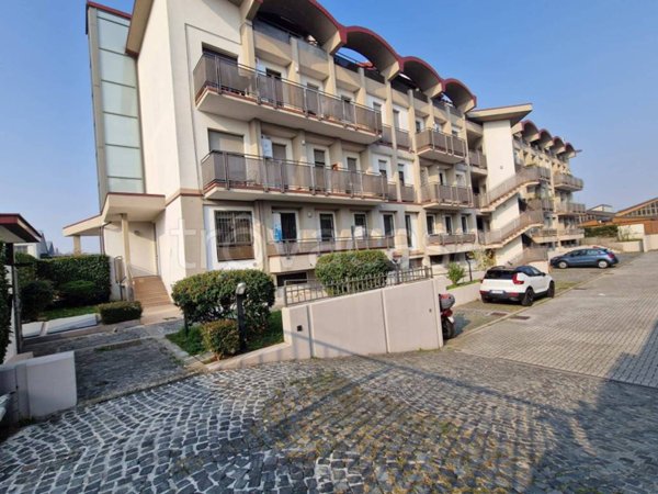 appartamento in vendita a Trezzano sul Naviglio