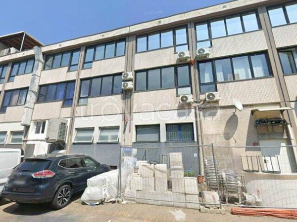 ufficio in vendita a Trezzano sul Naviglio