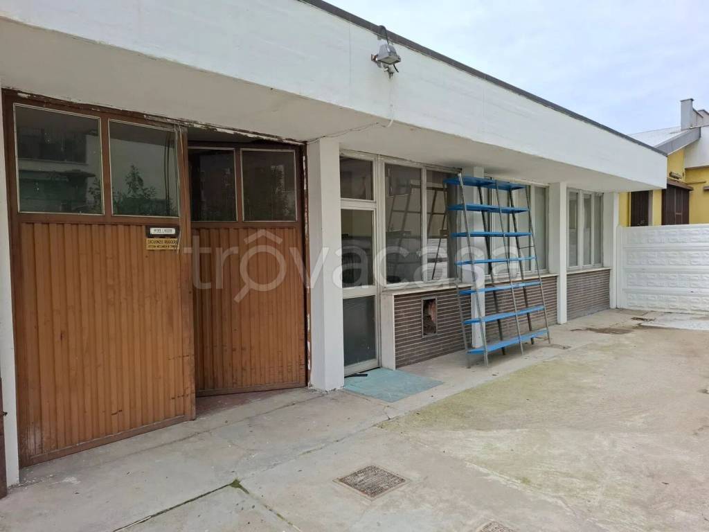 appartamento in vendita a Trezzano sul Naviglio