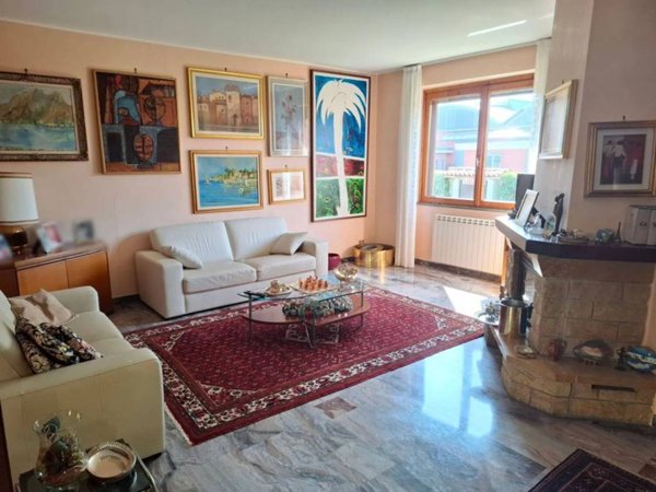 casa indipendente in vendita a Trezzano sul Naviglio