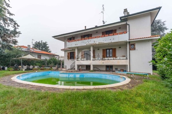 casa indipendente in vendita a Trezzano sul Naviglio