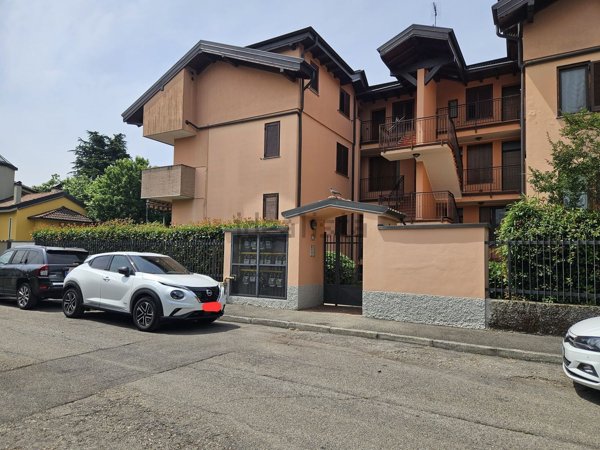 appartamento in vendita a Trezzano sul Naviglio