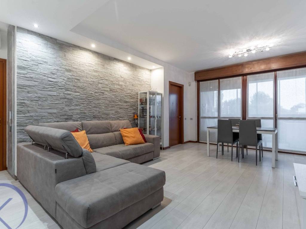 appartamento in vendita a Trezzano sul Naviglio