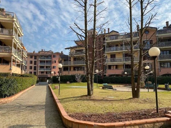 appartamento in vendita a Trezzano sul Naviglio