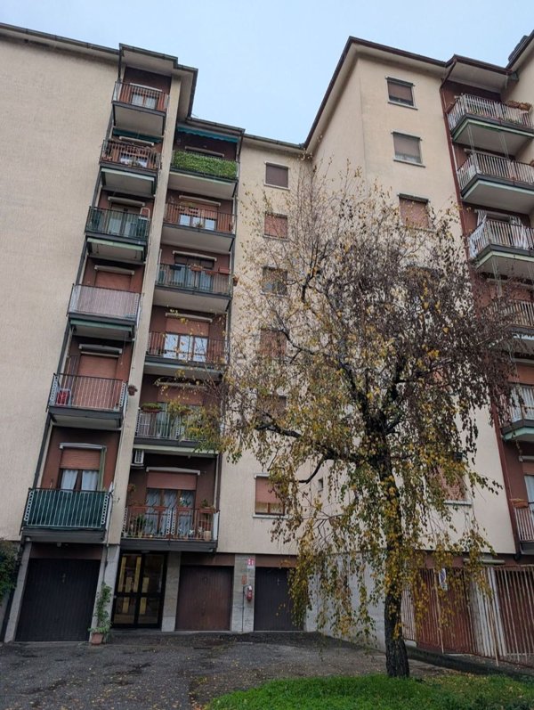 appartamento in vendita a Trezzano sul Naviglio