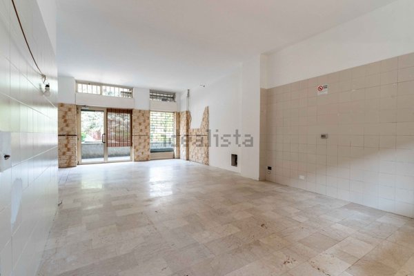 ufficio in vendita a Trezzano sul Naviglio