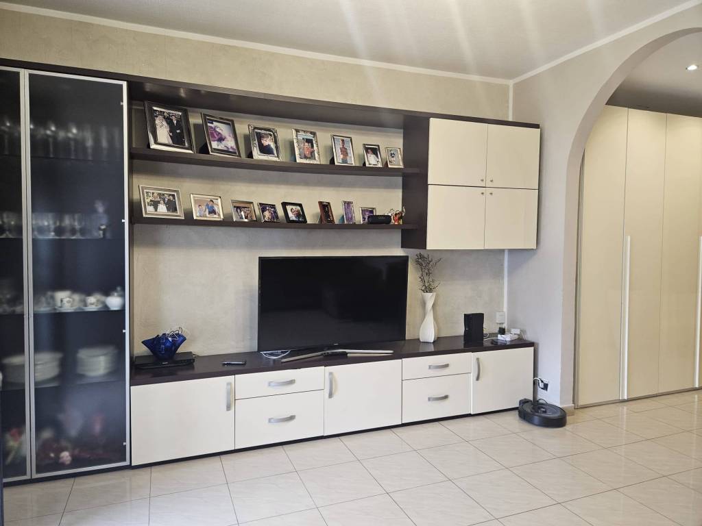 appartamento in vendita a Trezzano sul Naviglio