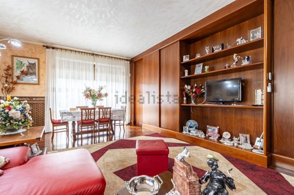 casa indipendente in vendita a Trezzano sul Naviglio