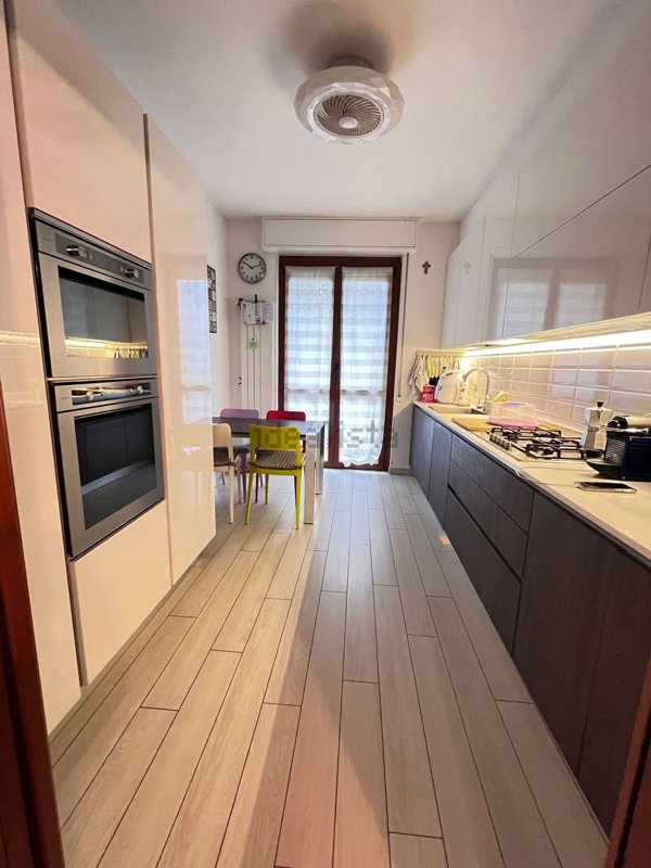 appartamento in vendita a Trezzano sul Naviglio