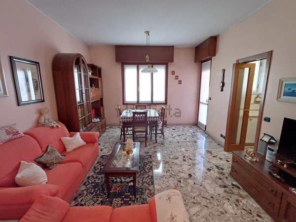 appartamento in vendita a Trezzano sul Naviglio