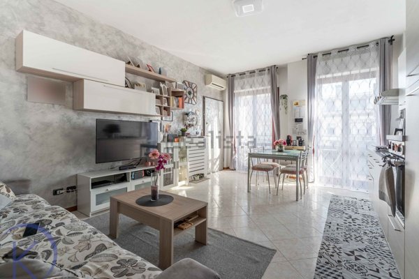 appartamento in vendita a Trezzano sul Naviglio