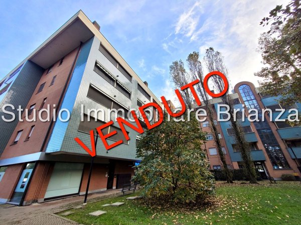 appartamento in vendita a Trezzano sul Naviglio