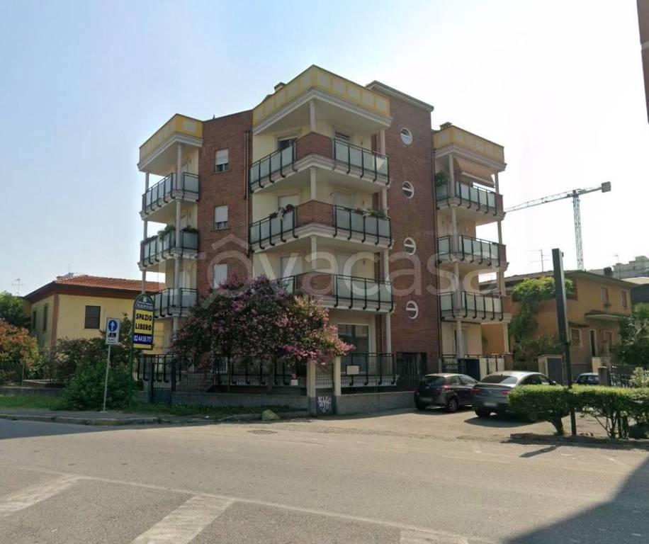 appartamento in vendita a Trezzano sul Naviglio