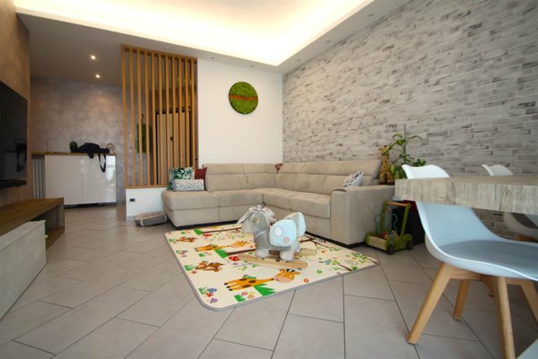 appartamento in vendita a Trezzano sul Naviglio