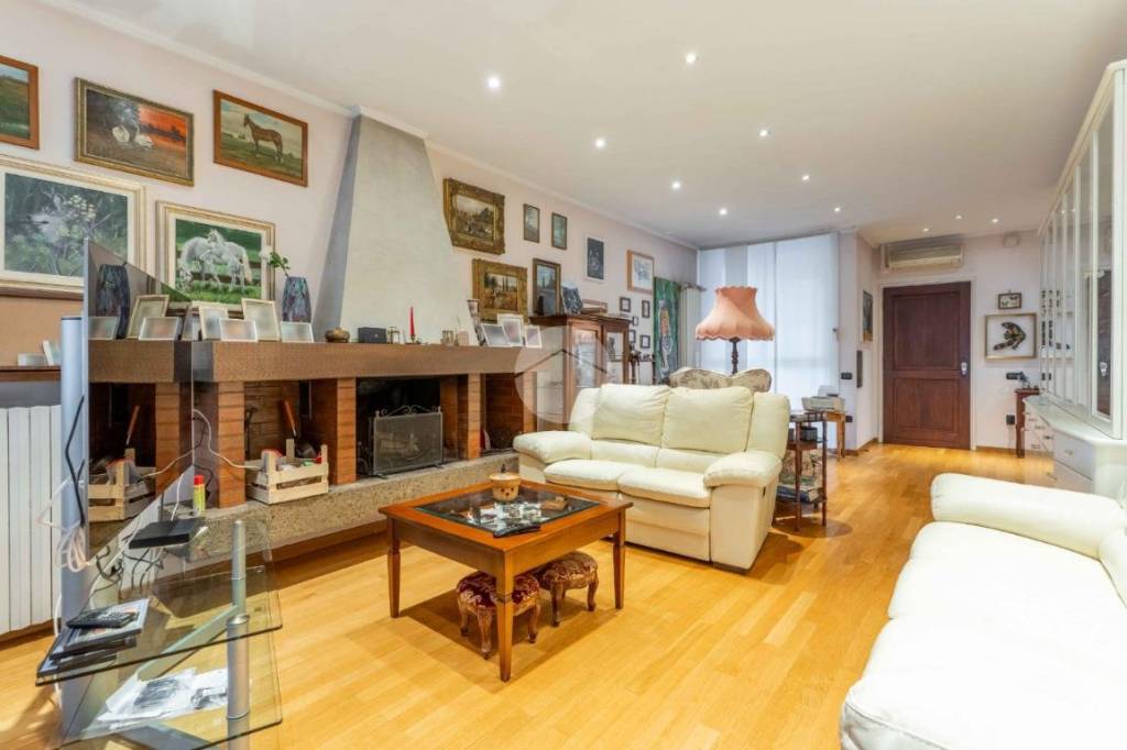 casa indipendente in vendita a Trezzano sul Naviglio