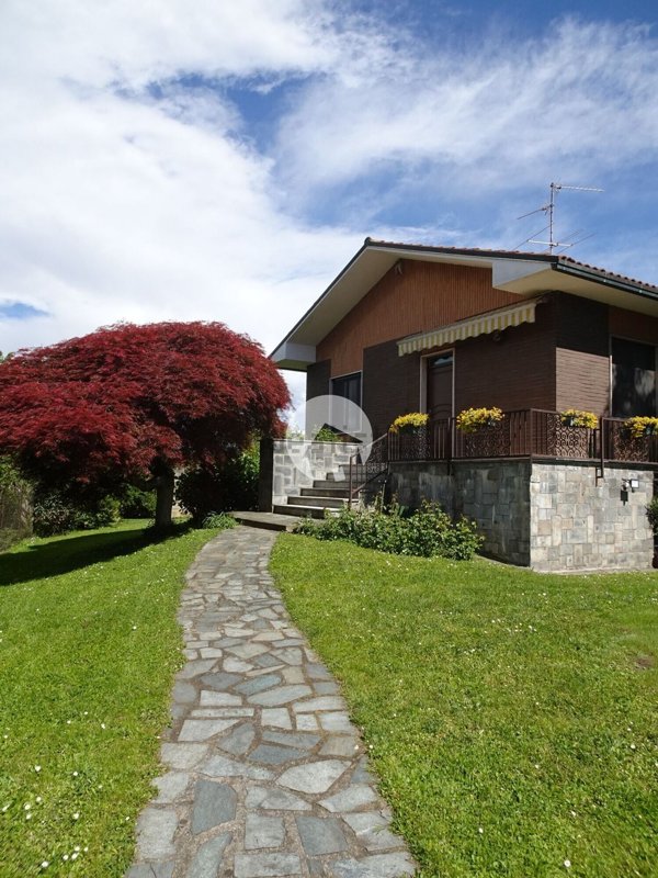 casa indipendente in vendita a Trezzano sul Naviglio