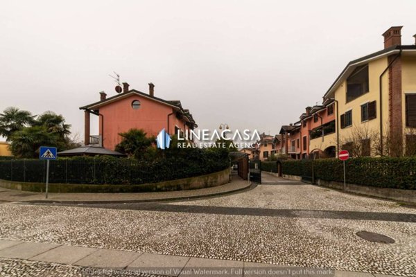 appartamento in vendita a Trezzano sul Naviglio
