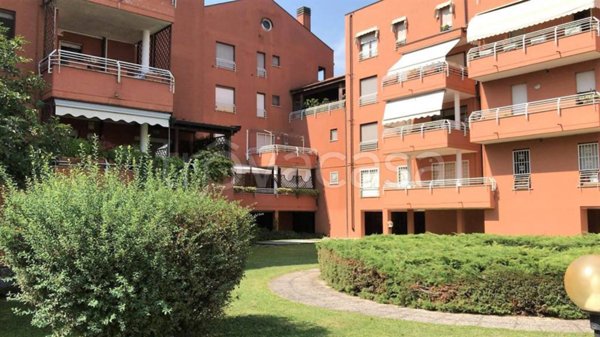 appartamento in vendita a Trezzano sul Naviglio