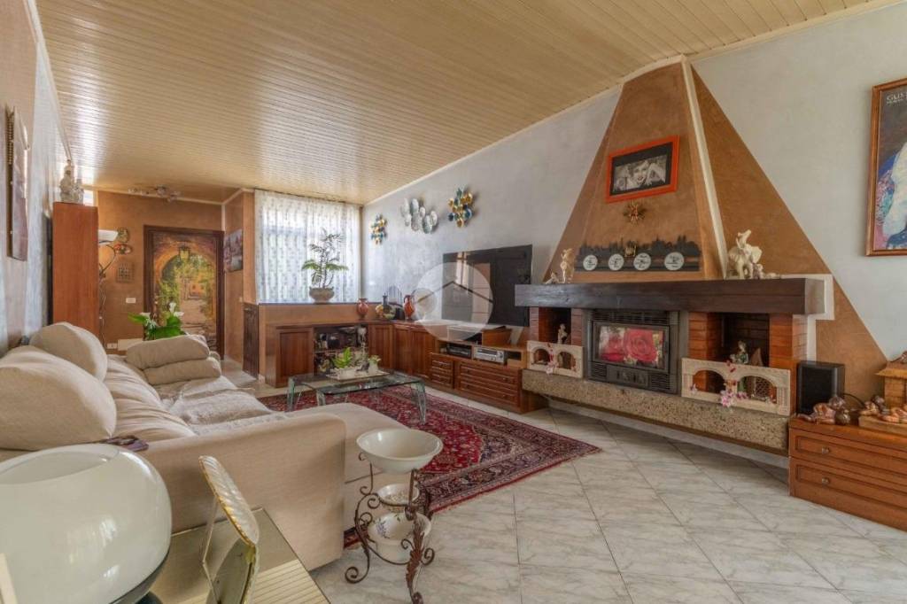 casa indipendente in vendita a Trezzano sul Naviglio