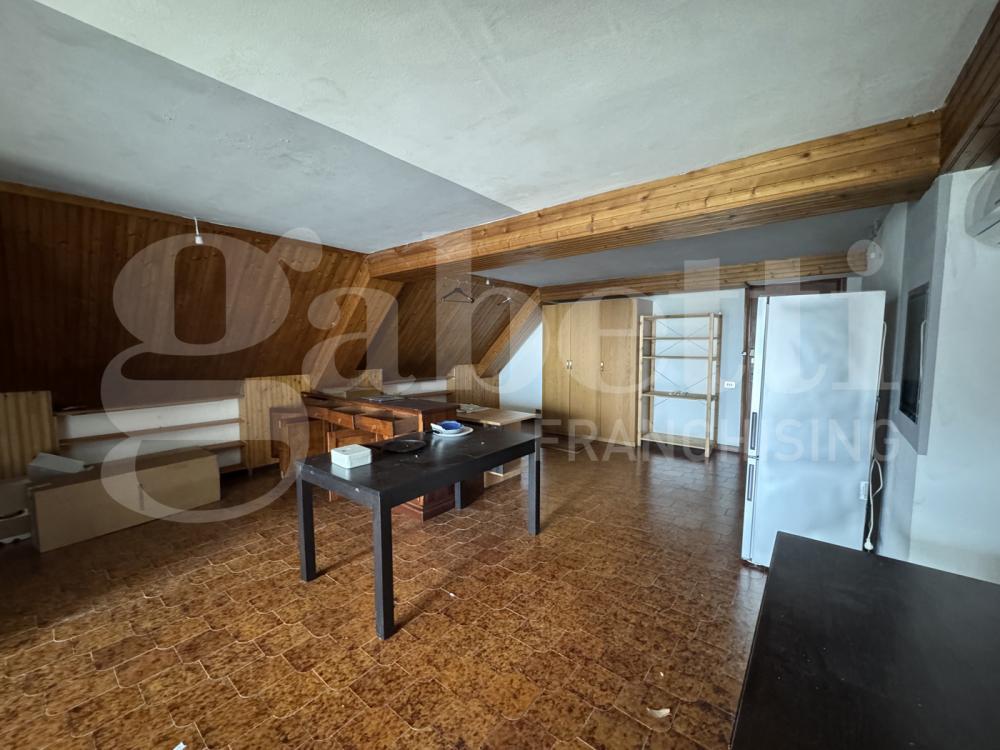 appartamento in vendita a Trezzano sul Naviglio