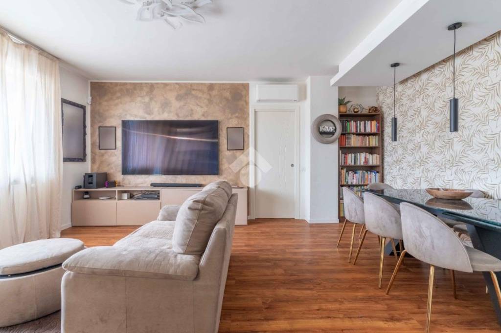 appartamento in vendita a Trezzano sul Naviglio