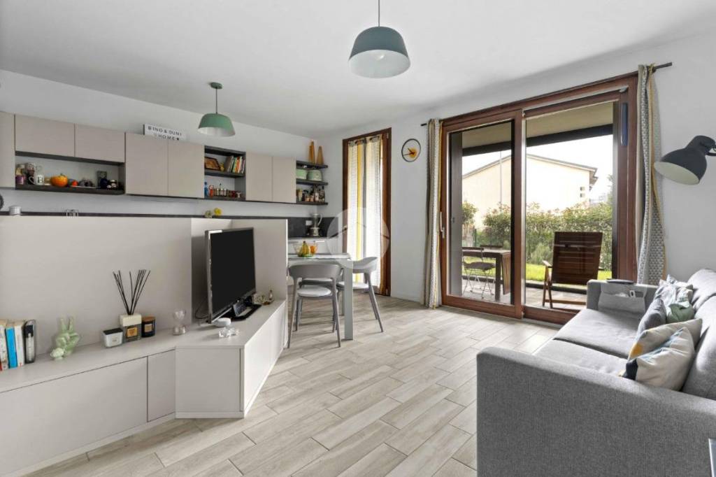 appartamento in vendita a Trezzano sul Naviglio