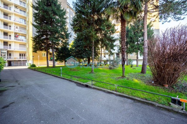 appartamento in vendita a Trezzano sul Naviglio
