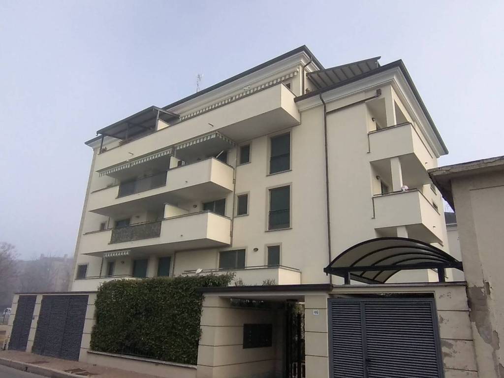 appartamento in vendita a Trezzano sul Naviglio