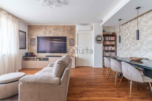 appartamento in vendita a Trezzano sul Naviglio