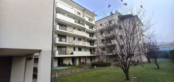 appartamento in vendita a Trezzano sul Naviglio