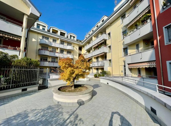 appartamento in vendita a Trezzano sul Naviglio