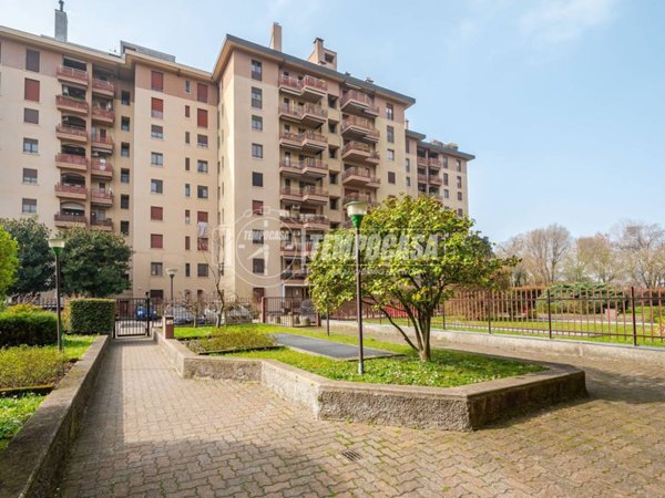 appartamento in vendita a Trezzano sul Naviglio