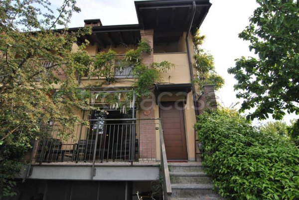 casa indipendente in vendita a Trezzano sul Naviglio