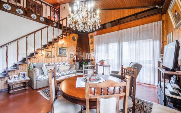 casa indipendente in vendita a Trezzano sul Naviglio