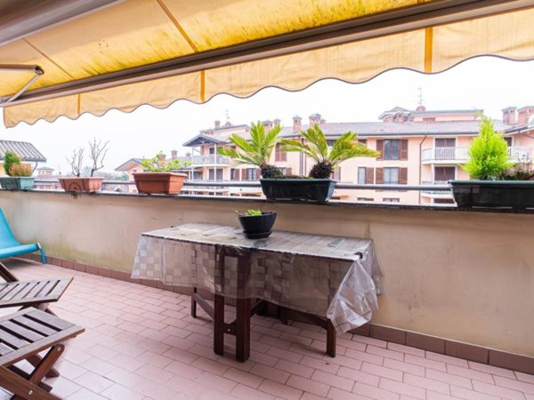 appartamento in vendita a Trezzano sul Naviglio