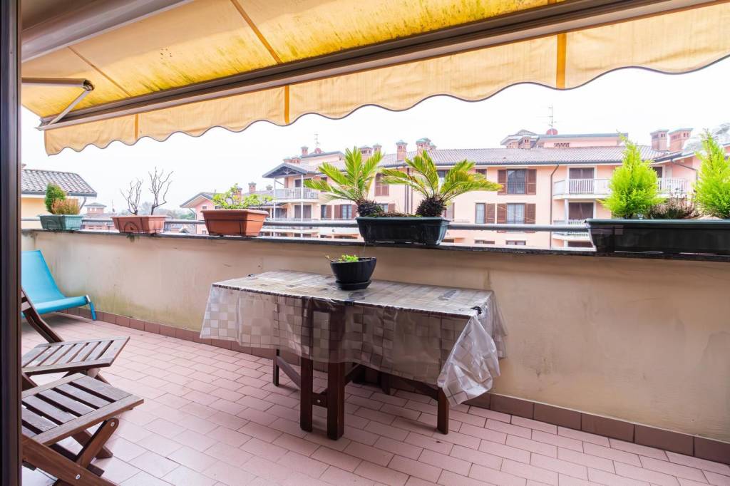 appartamento in vendita a Trezzano sul Naviglio