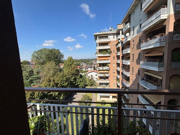 appartamento in vendita a Trezzano sul Naviglio